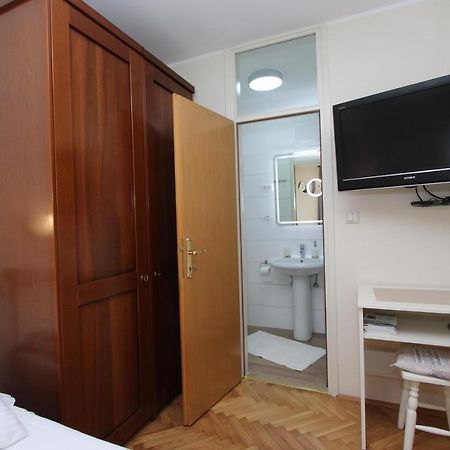 Room Roma Rovinj Exteriör bild
